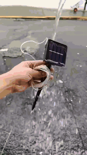 Pisca-pisca solar: Acendendo sozinha ao anoitecer